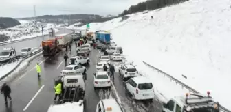 Son dakika: (DRONE) Kuzey Marmara Otoyolu'nda zincirleme trafik kazası