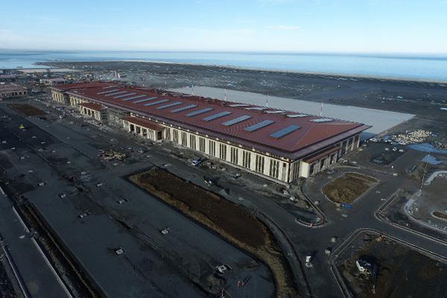 Temelini Cumhurbaşkanı Erdoğan atmıştı! Rize-Artvin Havalimanı'nda deneme uçuşları başlıyor Temelini Cumhurbaşkanı Erdoğan atmıştı! Rize-Artvin Havalimanı'nda deneme uçuşları başlıyor