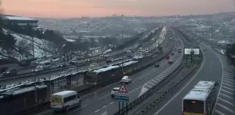 Trafik ve toplu taşımada hareketlilik yaşandı