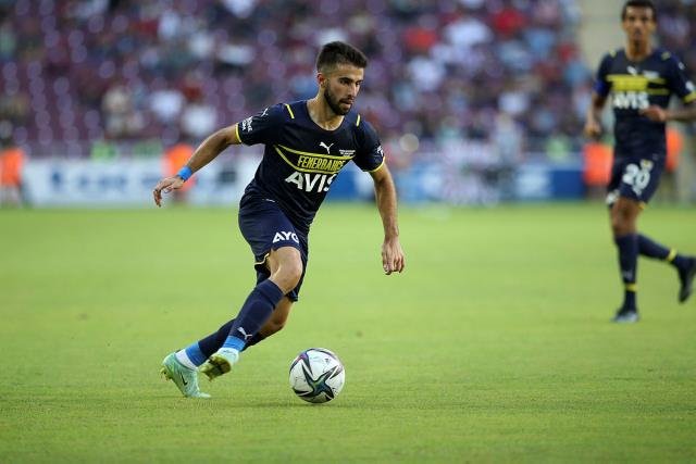 Diego Rossi'den ayrılık sinyali! Vitor Pereira ile rakip olacak Diego Rossi'den ayrılık sinyali! Vitor Pereira ile rakip olacak