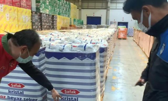 Tamı tamına 48 ton! BİM'de vatandaşlara 'Yok' denilen toz şekerler depodan çıktı Tamı tamına 48 ton! BİM'de vatandaşlara 'Yok' denilen toz şekerler depodan çıktı