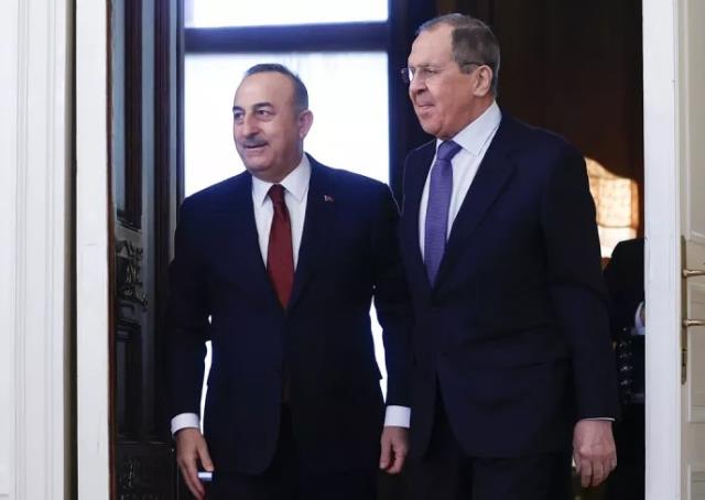 Bakan Çavuşoğlu, kameralar önünde Rus mevkidaşı Lavrov'un yüzüne söyledi: Savaşın kazananı olmaz Bakan Çavuşoğlu, kameralar önünde Rus mevkidaşı Lavrov'un yüzüne söyledi: Savaşın kazananı olmaz