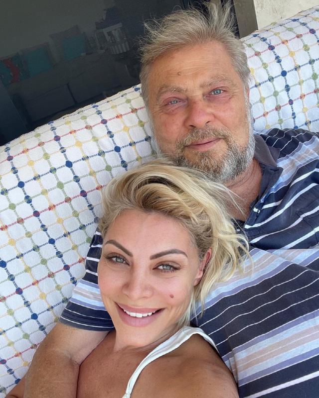 Doğumuna günler kala babasının vefatıyla yıkılan Seray Sever'den duygusal paylaşım: İlk defa dede olacaktı