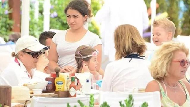 Siyasete dönmek için gün sayan Tansu Çiller'in başı geliniyle dertte