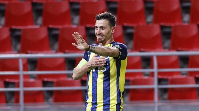 A Milli Takım'ın kadrosu Fenerbahçelileri çıldırttı! Stefan Kuntz'a tepkiler çığ gibi A Milli Takım'ın kadrosu Fenerbahçelileri çıldırttı! Stefan Kuntz'a tepkiler çığ gibi