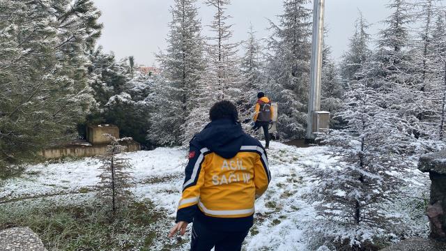 MESİRE ALANINDA AĞAÇTA ASILI HALDE BULUNDU