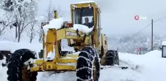 Bartın'da karda mahsur kalan vatandaşın imdadına AFAD ekipleri koştu