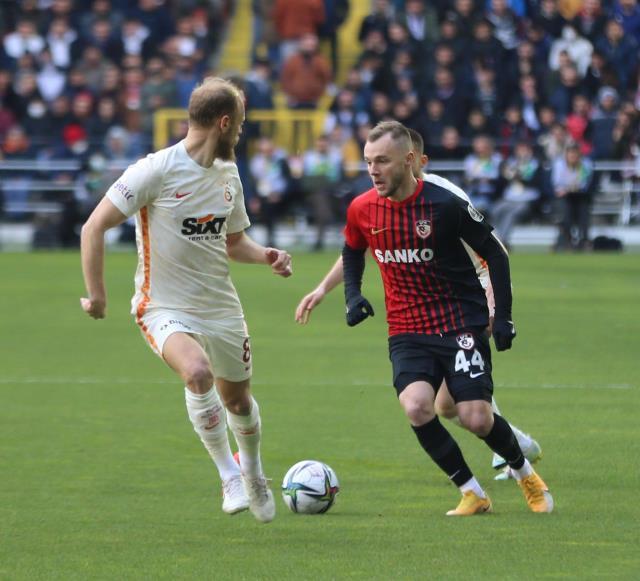 Galatasaray, Gaziantep'e deplasmanda 3-1'lik skorla mağlup oldu