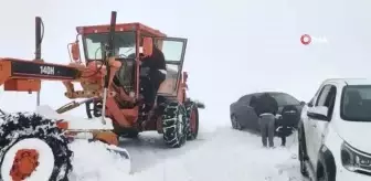 Bahçesaray-Hizan karayolunda ulaşım güçlükle sağlanıyor