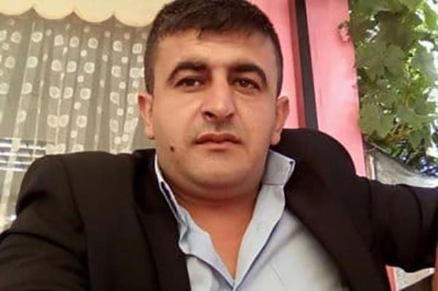 Eşini 23 yerinden bıçaklayanın tahliyesine karar veren hakim ve savcının görev yeri değiştirildi Eşini 23 yerinden bıçaklayanın tahliyesine karar veren hakim ve savcının görev yeri değiştirildi