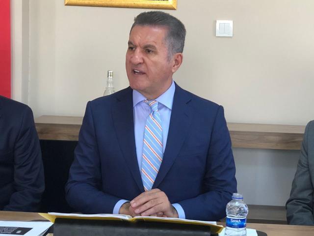 Mustafa Sarıgül 'Acun'un yolunu ben açtım' dedi, gözler ünlü televizyoncuya çevrildi Mustafa Sarıgül 'Acun'un yolunu ben açtım' dedi, gözler ünlü televizyoncuya çevrildi