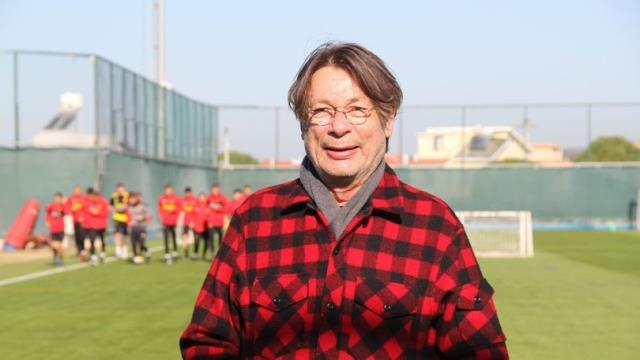 Roman Abramovich'in önünde artık engel kalmadı! Rus milyarder, Göztepe'yi satın alıyor Roman Abramovich'in önünde artık engel kalmadı! Rus milyarder, Göztepe'yi satın alıyor
