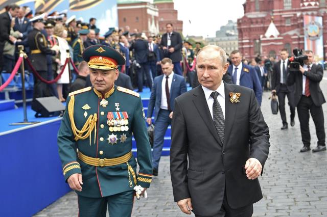 Ukrayna istihbaratı Putin'in zehirlenerek yerine yeni bir lider getirileceğini iddia etti! Listede 4 isim var Ukrayna istihbaratı Putin'in zehirlenerek yerine yeni bir lider getirileceğini iddia etti! Listede 4 isim var
