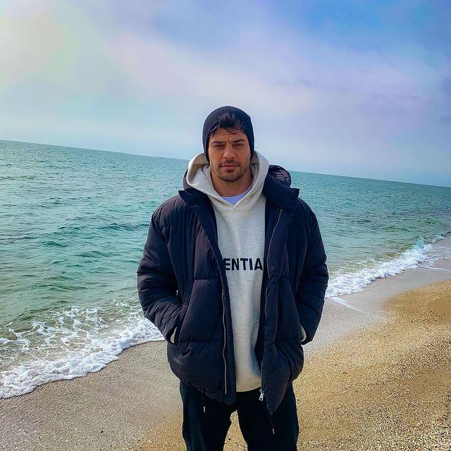 Milyonluk gelin Hadise! Mehmet Dinçerler nişanda da kesenin ağzını açtı Milyonluk gelin Hadise! Mehmet Dinçerler nişanda da kesenin ağzını açtı