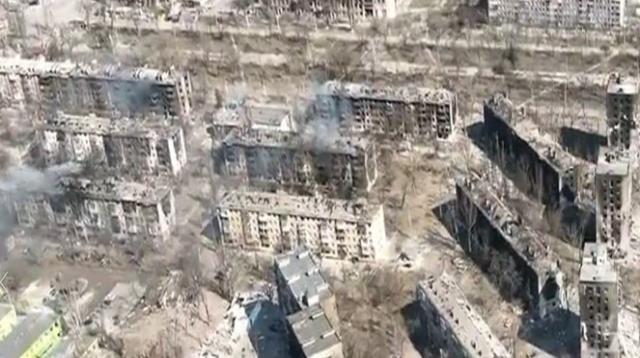 29 gündür aralıksız bombalanıyor! Saldırıların ana hedefi haline gelen Mariupol'un son hali yürek yakıyor 29 gündür aralıksız bombalanıyor! Saldırıların ana hedefi haline gelen Mariupol'un son hali yürek yakıyor