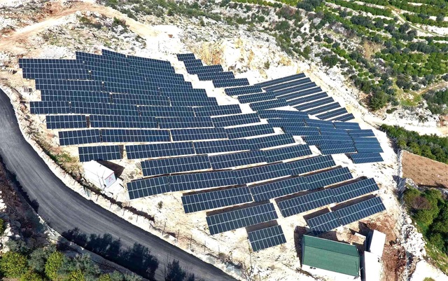 Atıl araziye güneş enerji santrali kuran belediye, hem faturayı sıfırladı hem de aylık 60 bin TL gelir sağlamaya başladı