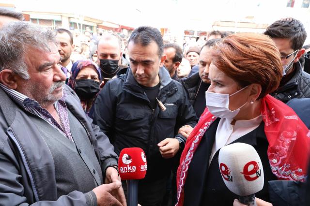 Meral Akşener, Kayseri'den iktidara yüklendi: 24 milyarlık kazık yedik, tıpış tıpış gidecekler! Meral Akşener, Kayseri'den iktidara yüklendi: 24 milyarlık kazık yedik, tıpış tıpış gidecekler!