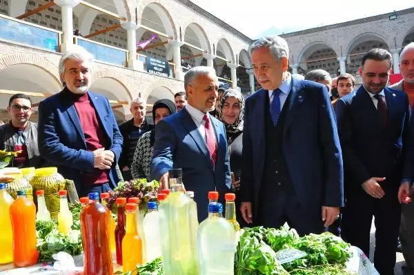 Arınç hayat pahalılığına bu sözlerle sitem etti: Evliya Çelebi bu günleri görseydi kahrından ölürdü