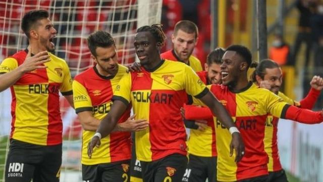 Masadaki rakam çok çılgın! Roman Abramovich kesenin ağzını açtı