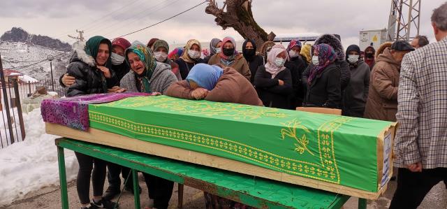 Sevgilisinin boğarak öldürdüğü Eda'nın sosyal medya paylaşımı yürek yaktı: El üstünde tut diye tabuta mı gireyim?