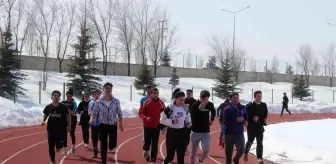 Son dakika... Liseli öğrenciler otizmliler için koştu