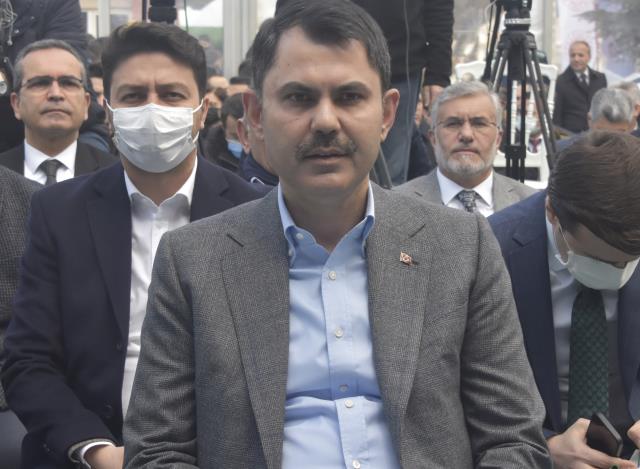 Bakan Kurum'dan muhalefet için sözler: Vatandaşın sıkıntısı siyasete karıştıranların timsah gözyaşlarına aldanmayın Bakan Kurum'dan muhalefet için sözler: Vatandaşın sıkıntısı siyasete karıştıranların timsah gözyaşlarına aldanmayın