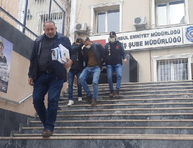 İşçi cinayetinde detaylar kan dondurdu! Patronunun karısıyla ilişkisi ortaya çıkınca öldürülmüş İşçi cinayetinde detaylar kan dondurdu! Patronunun karısıyla ilişkisi ortaya çıkınca öldürülmüş