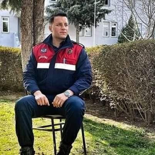 Kalp krizi geçiren Kayserili astsubay hayatını kaybetti Kalp krizi geçiren Kayserili astsubay hayatını kaybetti
