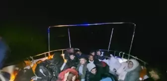 Datça'da 14 kaçak göçmen kurtarıldı