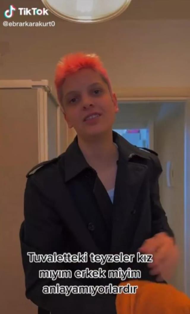 Ebrar Karakurt'tan tuvalette olay paylaşım: Kız mıyım erkek miyim anlamıyorlar Ebrar Karakurt'tan tuvalette olay paylaşım: Kız mıyım erkek miyim anlamıyorlar