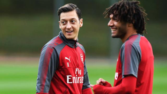 Hem de bedavaya! Trabzonspor'dan ezeli rakibi çıldırtacak Elneny transferi Hem de bedavaya! Trabzonspor'dan ezeli rakibi çıldırtacak Elneny transferi