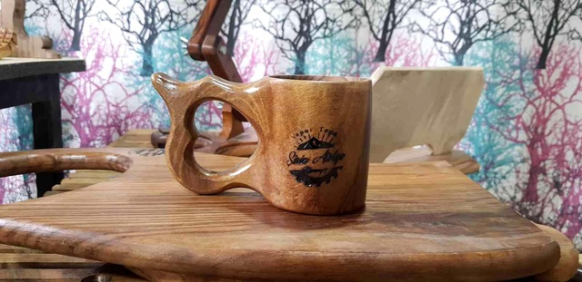 Hobi olarak başladı, şimdi siparişlere yetişemiyor! Yaptıklarını yurt dışına bile satıyor Hobi olarak başladı, şimdi siparişlere yetişemiyor! Yaptıklarını yurt dışına bile satıyor