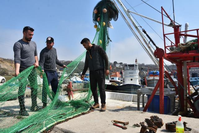 İğneada açıklarındaki mayını fark eden balıkçı: Çarpmamıza 200 metre kala fark ettik