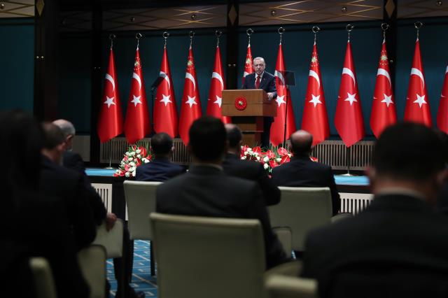 Son Dakika: Cumhurbaşkanı Erdoğan'dan barış müzakereleri öncesi sevindiren mesaj: Putin ve Zelenski'yle görüşmeler olumlu