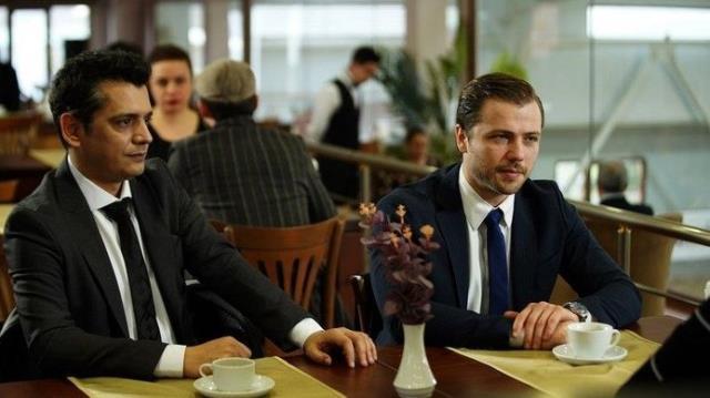 Baba dizisinde bu akşam neler olacak? İlhan ile Büşra arasında aşk kıvılcımları alevlenecek Baba dizisinde bu akşam neler olacak? İlhan ile Büşra arasında aşk kıvılcımları alevlenecek