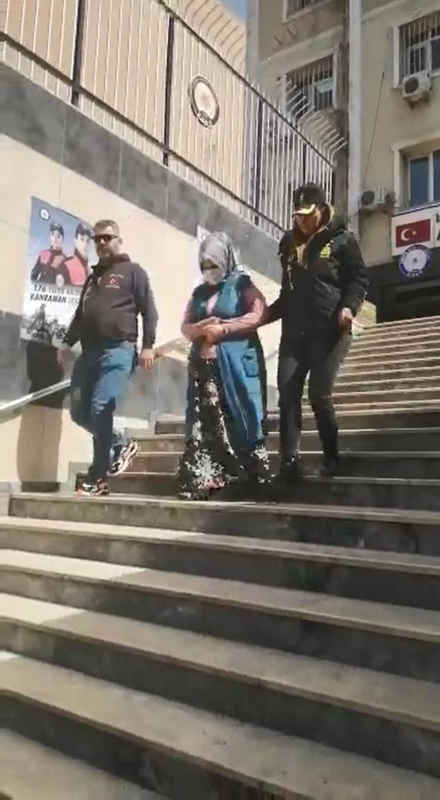 Bebeğini çöp konteynerine atan anne, hamile kaldığını eşinden gizlemiş