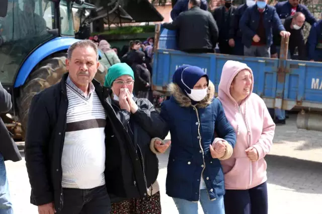 Tüm Edirne bu olaya kilitlendi, herkes gelecek haberi bekliyor! Katledilen aile toprağa verildi