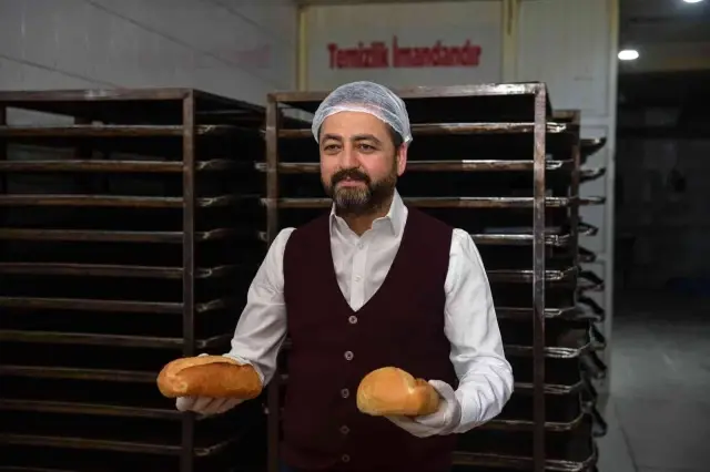 Türkiye'nin en ucuz Ramazan pidesi Elbistan'da: 1 TL