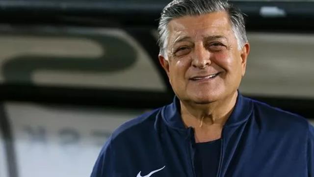 Yılmaz Vural'ın yerini aldı! Tuncay Şanlı resmen teknik direktör oldu Yılmaz Vural'ın yerini aldı! Tuncay Şanlı resmen teknik direktör oldu