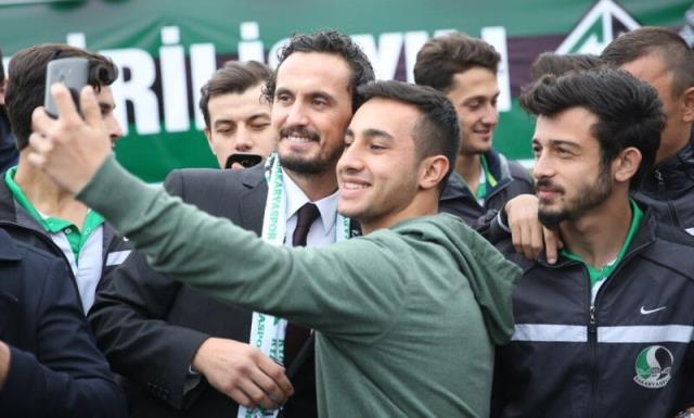 Yılmaz Vural'ın yerini aldı! Tuncay Şanlı resmen teknik direktör oldu Yılmaz Vural'ın yerini aldı! Tuncay Şanlı resmen teknik direktör oldu