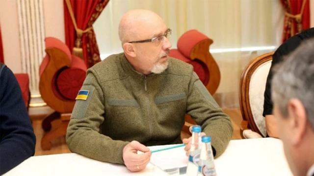 Ukrayna Savunma Bakanı Cumhurbaşkanı Erdoğan'ın misafiri olduğu için minnettar olduğunu açıkladı Ukrayna Savunma Bakanı Cumhurbaşkanı Erdoğan'ın misafiri olduğu için minnettar olduğunu açıkladı