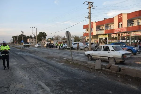 Şanlıurfa'da iki grup yol kapatıp kavga etti: 14 yaralı