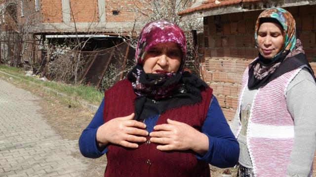 CHP'li belediyenin yol kararı 25 yıllık komşuları bir birine düşürdü CHP'li belediyenin yol kararı 25 yıllık komşuları bir birine düşürdü