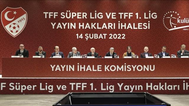 Son Dakika: Türk futbolunda deprem! TFF Başkanı Nihat Özdemir istifa etti