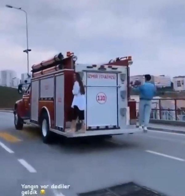 3 kadının itfaiye aracı kullandığı görüntülere ilişkin davada beraat kararı 3 kadının itfaiye aracı kullandığı görüntülere ilişkin davada beraat kararı