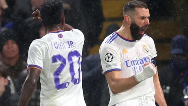 Havada asılı kaldı! Gol makinesi Benzema, Şampiyonlar Ligi'nde yine tarihe geçti