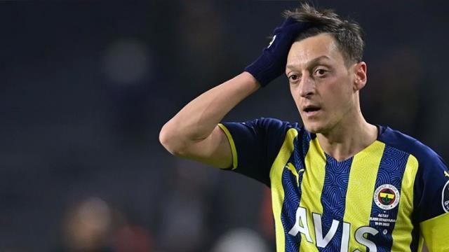 İpler koptu! Fenerbahçe'de Mesut Özil dönemi bitti