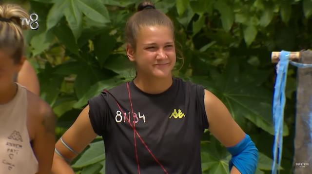 Nagihan ve Nisa tartışmasına sessiz kalamayan Eski Survivor şampiyonu Turabi, ikilinin hayranları uyardı