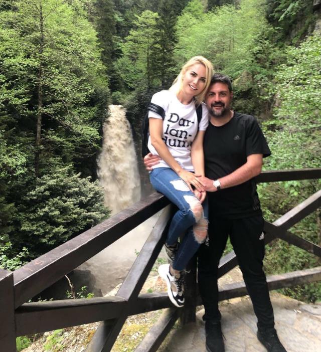 Eşinden kalan saatleri 15 milyona sattığı iddia edilen Ece Erken hesabındaki parayı göstererek isyan etti