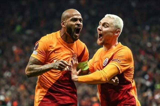 Tüm Avrupa bu maçı izleyecek! Belki de bazı isimlerin son derbisi maçı olacak Tüm Avrupa bu maçı izleyecek! Belki de bazı isimlerin son derbisi maçı olacak